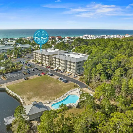Remarkably Updated 3/2 In Seagrove Highlands - Gulf Views Sleeps 9!